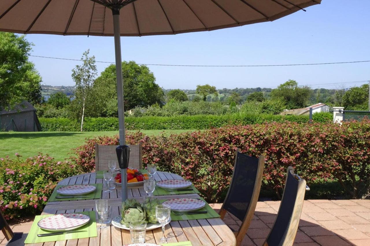 Nice Holiday Home With Beautiful Garden, Paimpol Exteriér fotografie
