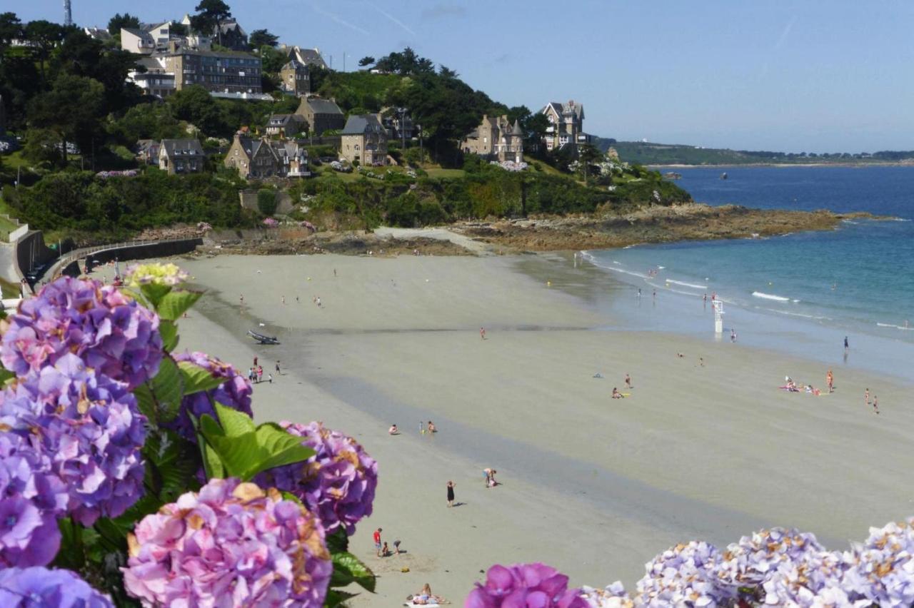Nice Holiday Home With Beautiful Garden, Paimpol Exteriér fotografie